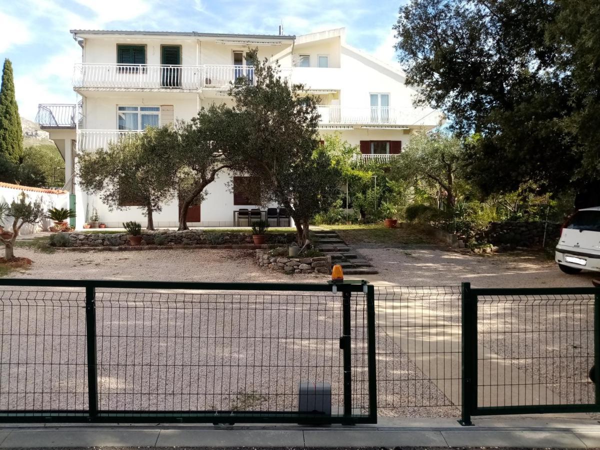 Tihana-Ground Floor With Large Terrace Makarska Exterior foto